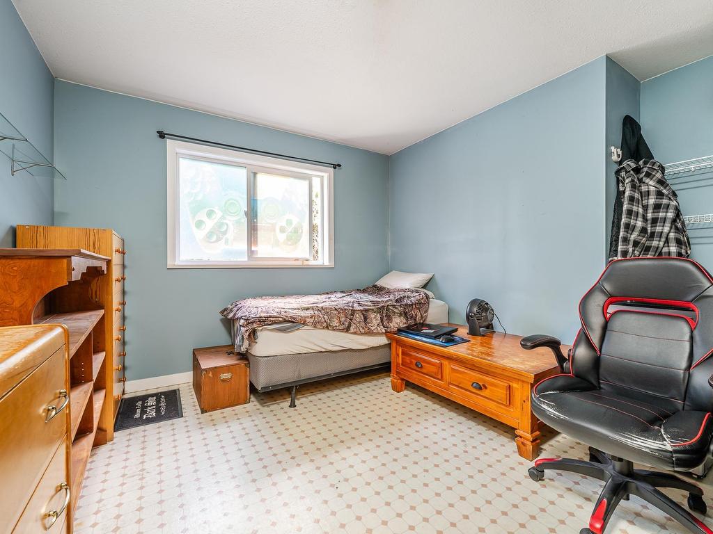 









1025


Sunrise

Place,
Squamish,




BC
V0N 1T0

