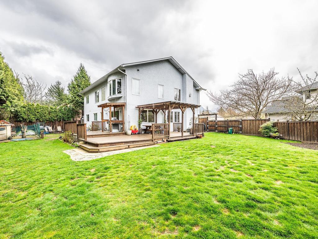 









1025


Sunrise

Place,
Squamish,




BC
V0N 1T0


