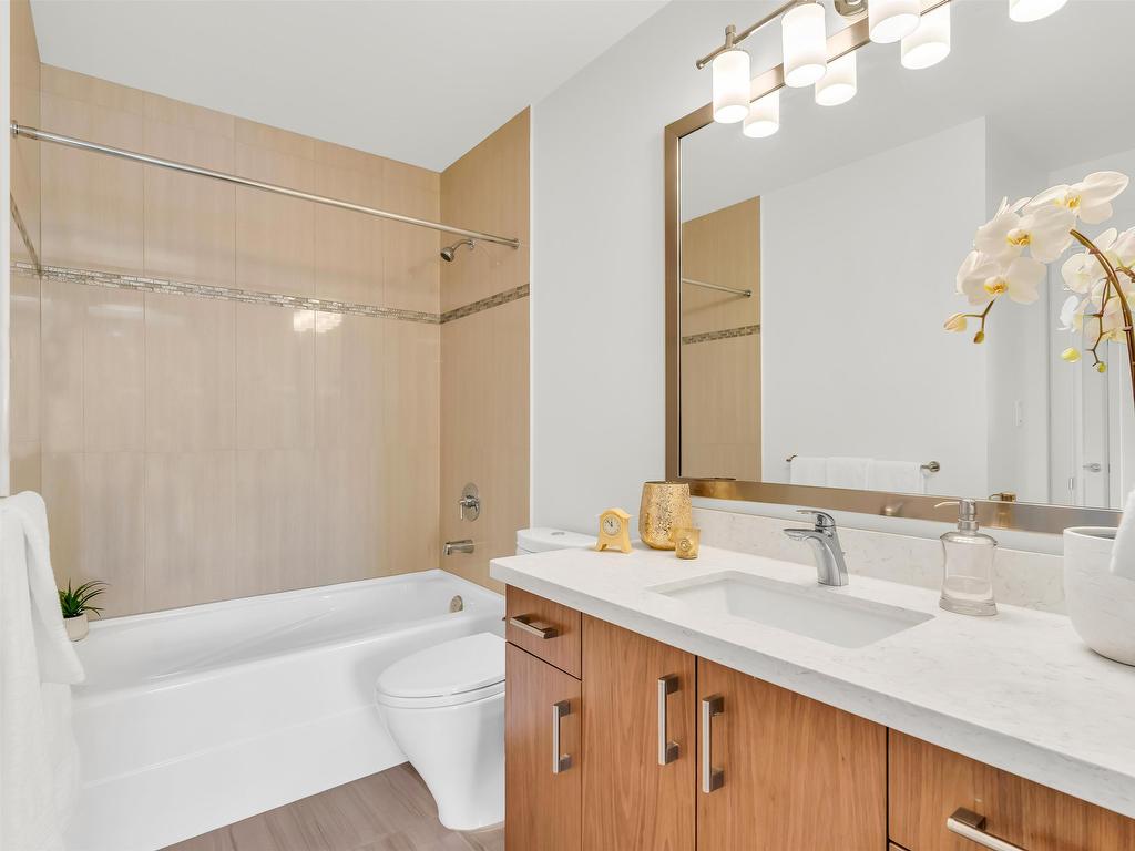 









5055


Springs

Boulevard, 401,
Delta,




BC
V4M 0A2

