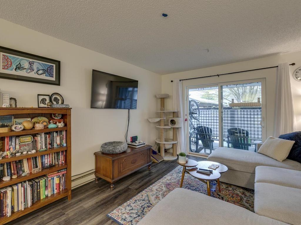 









40120


Willow

Crescent, B102,
Squamish,




BC
V8B 0L7

