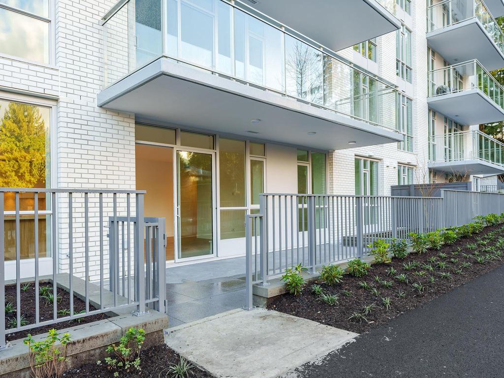 









2375


Emery

Court, 102,
North Vancouver,




BC
V7J 0E9


