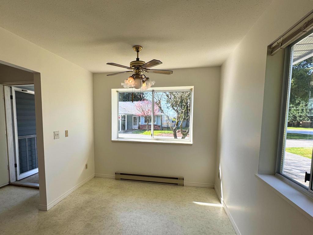 









824


North

Road, 11,
Gibsons,




BC
V0N 1V9

