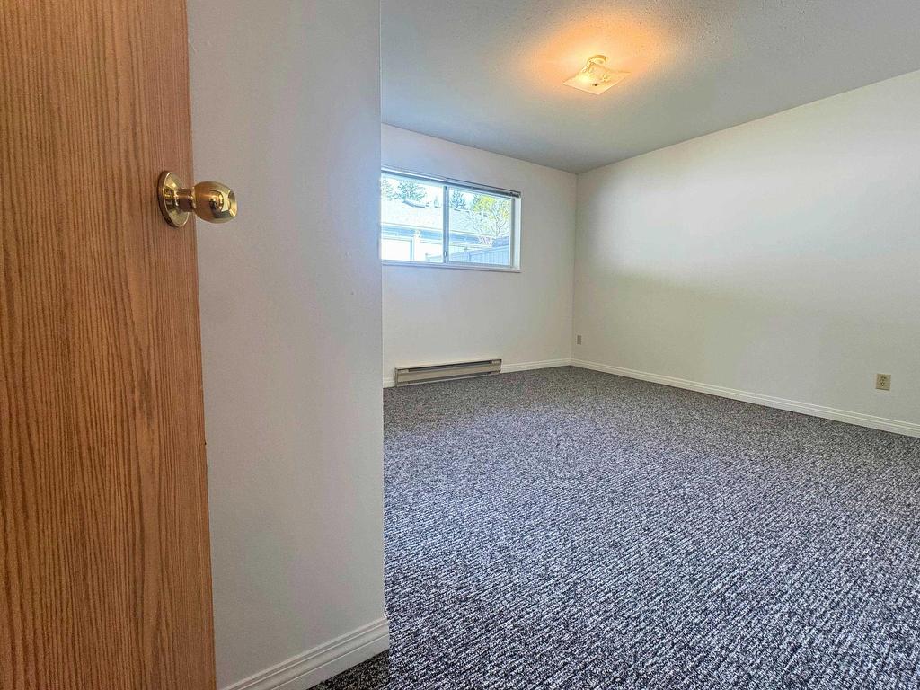 









824


North

Road, 11,
Gibsons,




BC
V0N 1V9

