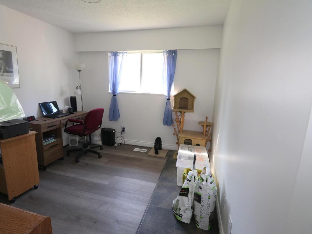









21161


Cook

Avenue,
Maple Ridge,




BC
V2X 7P7


