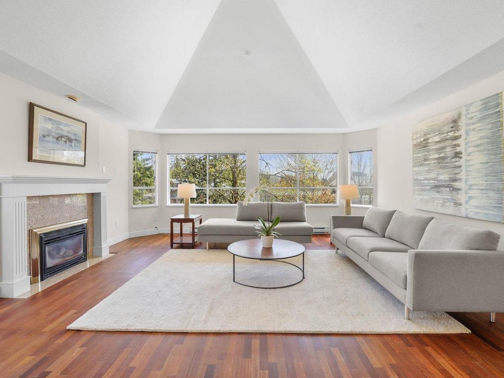 









3670


Banff

Court, 402,
North Vancouver,




BC
V7H 2Y7

