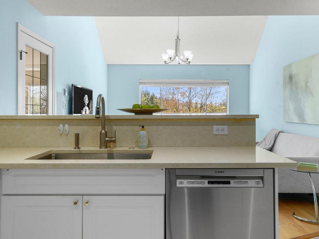 









3670


Banff

Court, 402,
North Vancouver,




BC
V7H 2Y7

