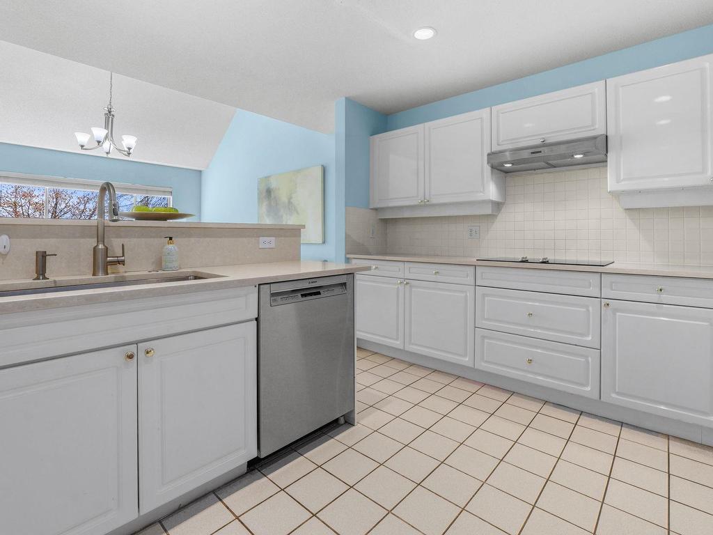 









3670


Banff

Court, 402,
North Vancouver,




BC
V7H 2Y7

