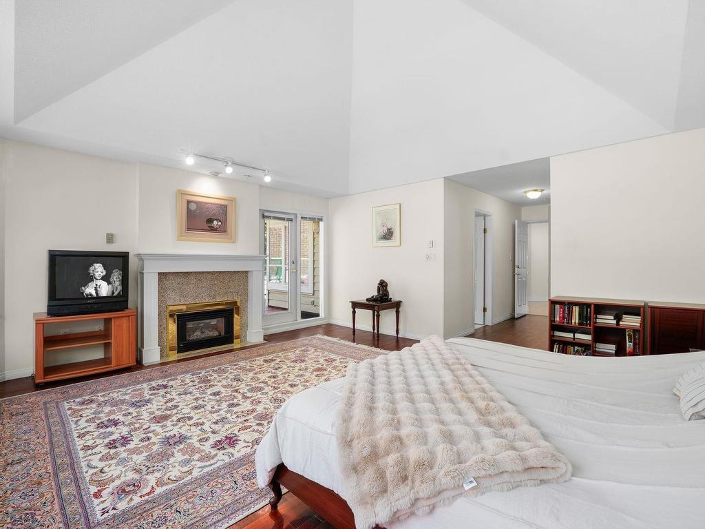









3670


Banff

Court, 402,
North Vancouver,




BC
V7H 2Y7

