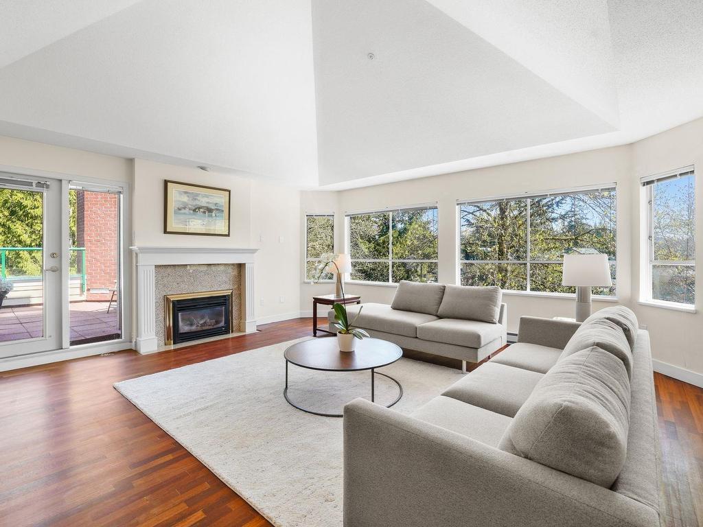 









3670


Banff

Court, 402,
North Vancouver,




BC
V7H 2Y7

