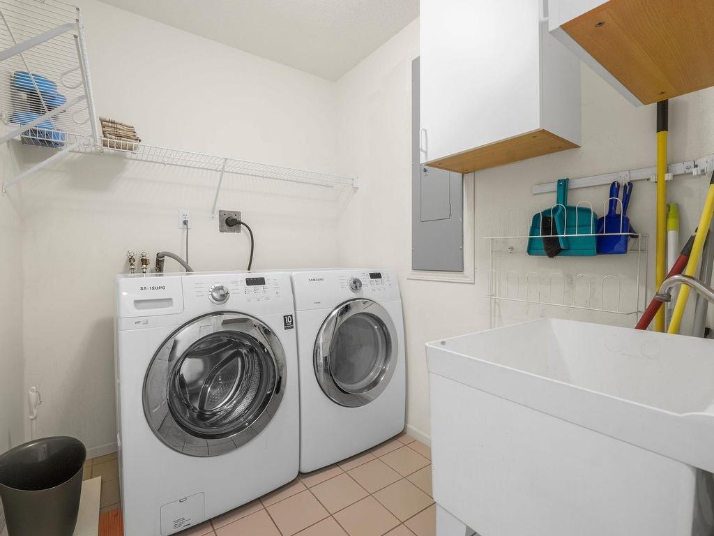 









3670


Banff

Court, 402,
North Vancouver,




BC
V7H 2Y7

