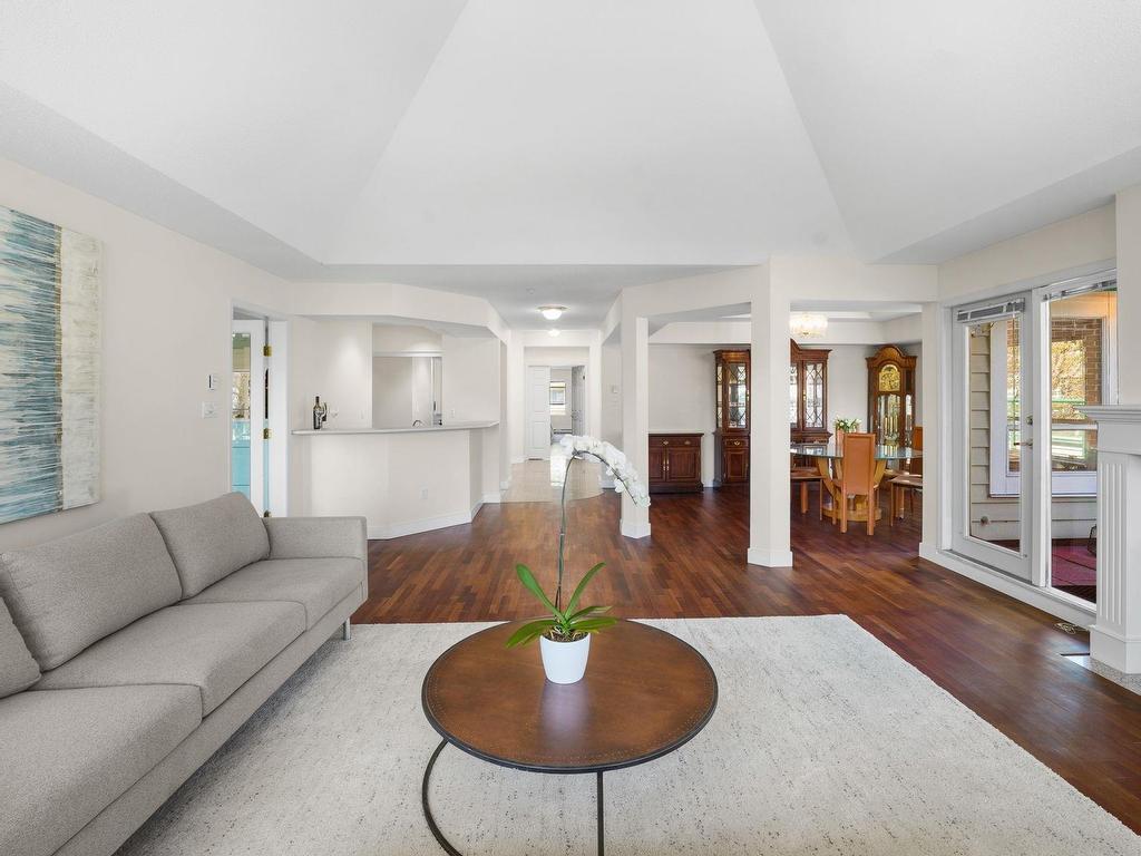 









3670


Banff

Court, 402,
North Vancouver,




BC
V7H 2Y7

