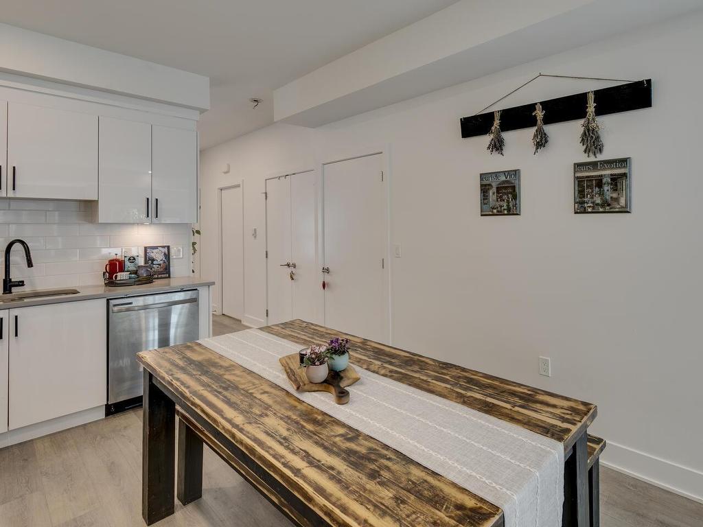 









37842


Third

Avenue, 204,
Squamish,




BC
V8B 1B9

