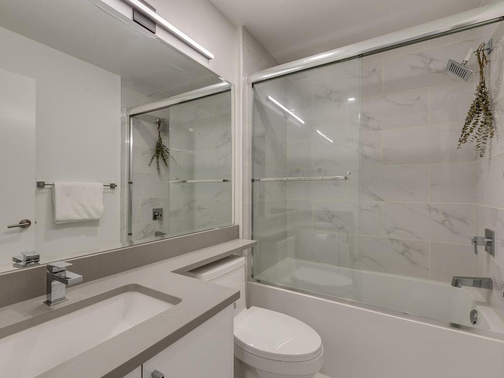 









37842


Third

Avenue, 204,
Squamish,




BC
V8B 1B9

