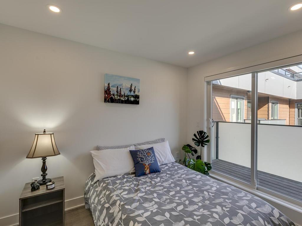 









37842


Third

Avenue, 204,
Squamish,




BC
V8B 1B9

