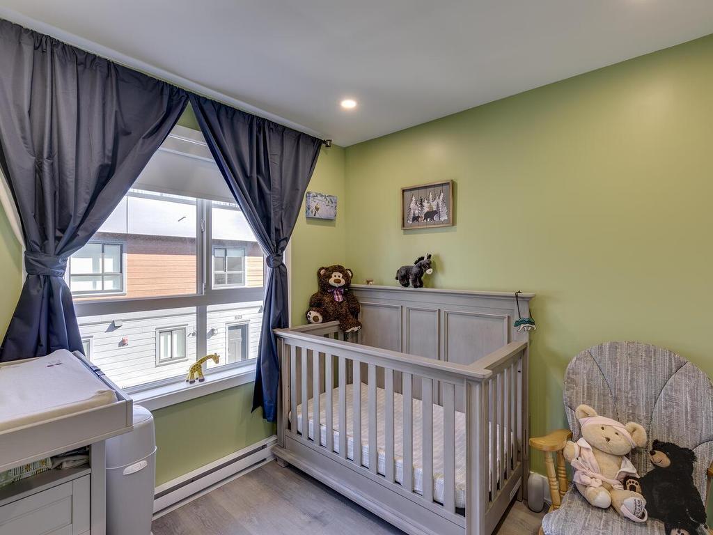 









37842


Third

Avenue, 204,
Squamish,




BC
V8B 1B9

