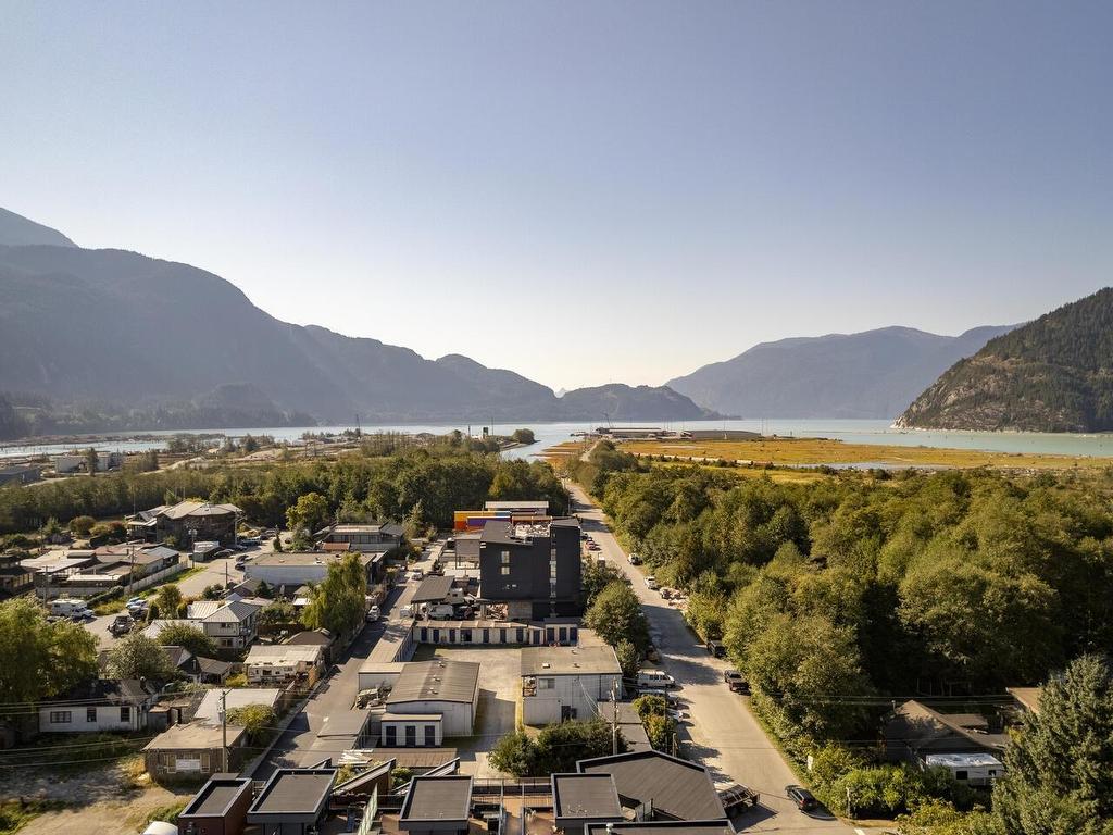 









37842


Third

Avenue, 204,
Squamish,




BC
V8B 1B9

