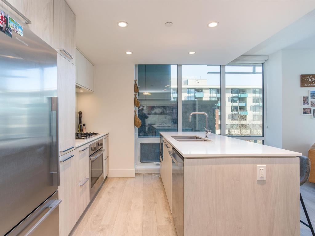 









680


Seylynn

Crescent, 308,
North Vancouver,




BC
V7J 0B5

