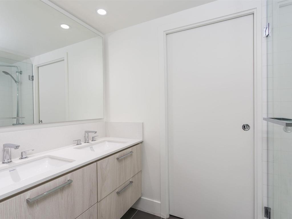 









680


Seylynn

Crescent, 308,
North Vancouver,




BC
V7J 0B5

