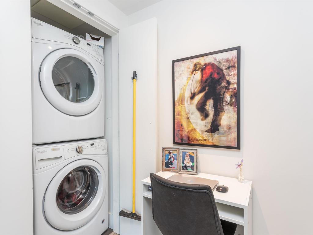 









680


Seylynn

Crescent, 308,
North Vancouver,




BC
V7J 0B5

