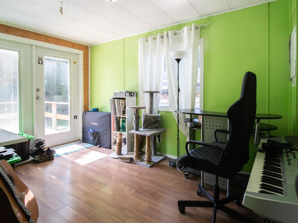 









1830


Mamquam

Road, 215,
Squamish,




BC
V8B 0J1

