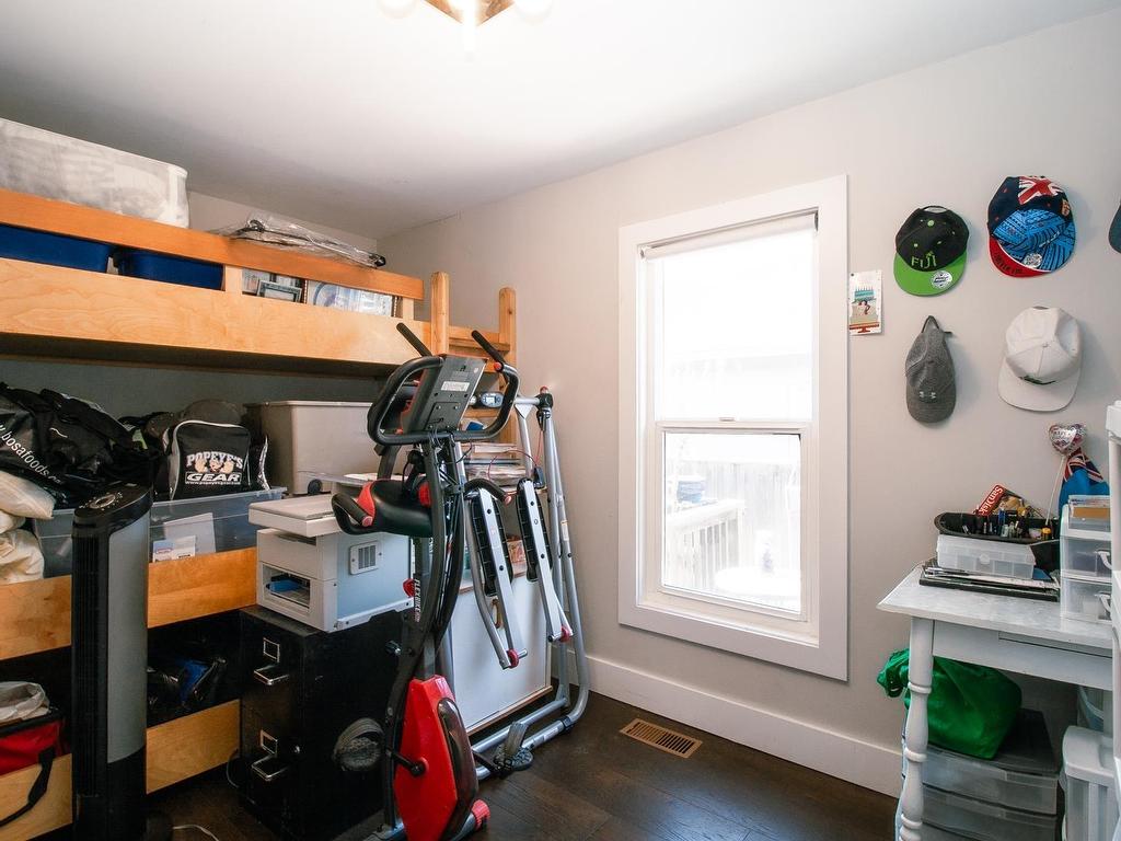 









1061


Edgewater

Crescent,
Squamish,




BC
V8B 0B3

