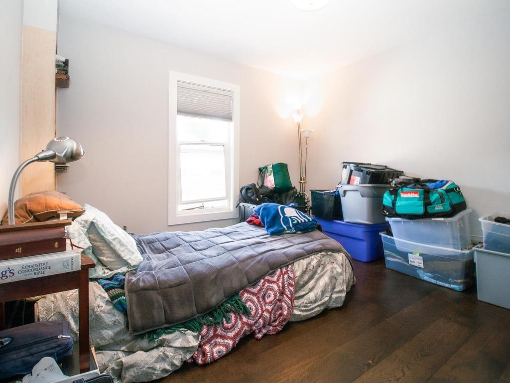 









1061


Edgewater

Crescent,
Squamish,




BC
V8B 0B3

