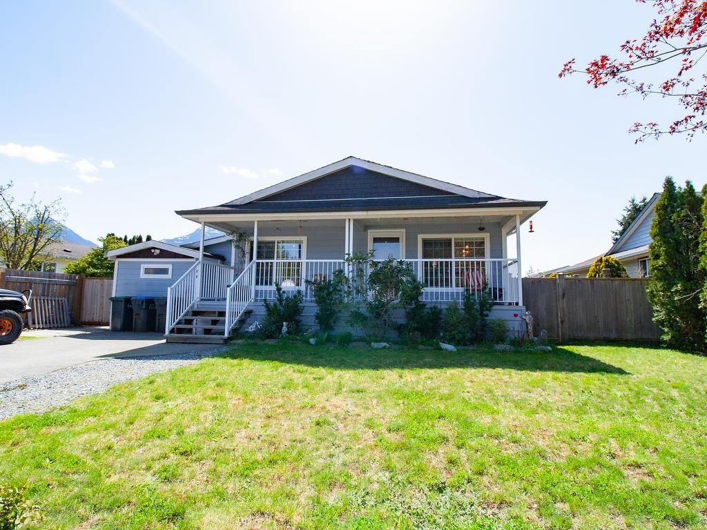 









1061


Edgewater

Crescent,
Squamish,




BC
V8B 0B3


