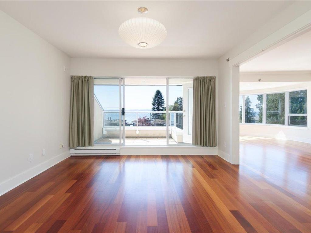 









2455


Bellevue

Avenue, 302,
West Vancouver,




BC
V7V 1E1

