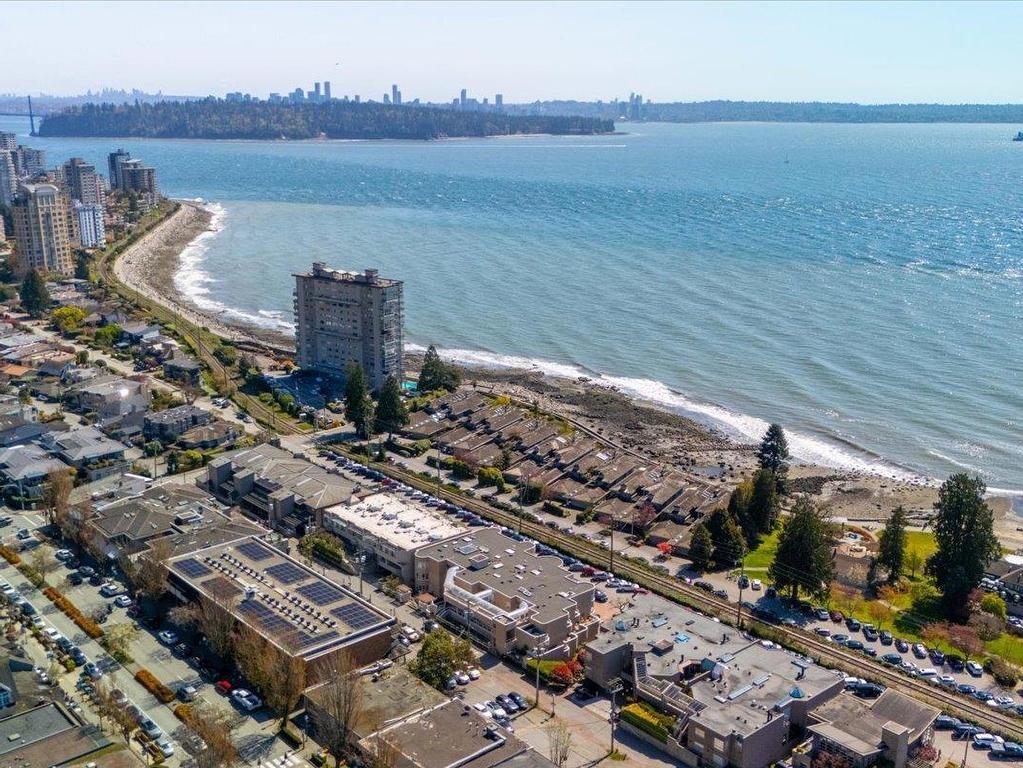 









2455


Bellevue

Avenue, 302,
West Vancouver,




BC
V7V 1E1


