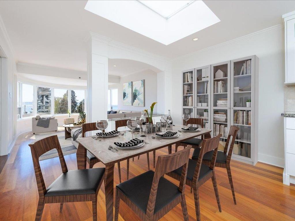 









2455


Bellevue

Avenue, 302,
West Vancouver,




BC
V7V 1E1

