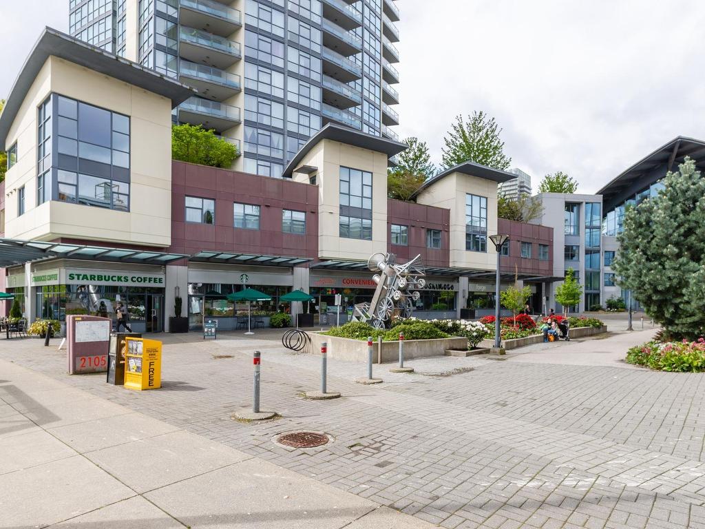 









2225


Holdom

Avenue, 906,
Burnaby,




BC
V5B 0A1


