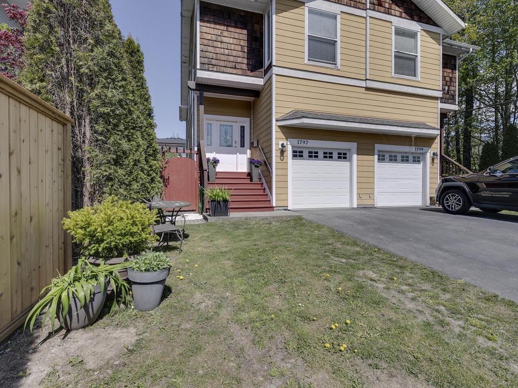









1797


Harris

Road,
Squamish,




BC
V0N 1T0

