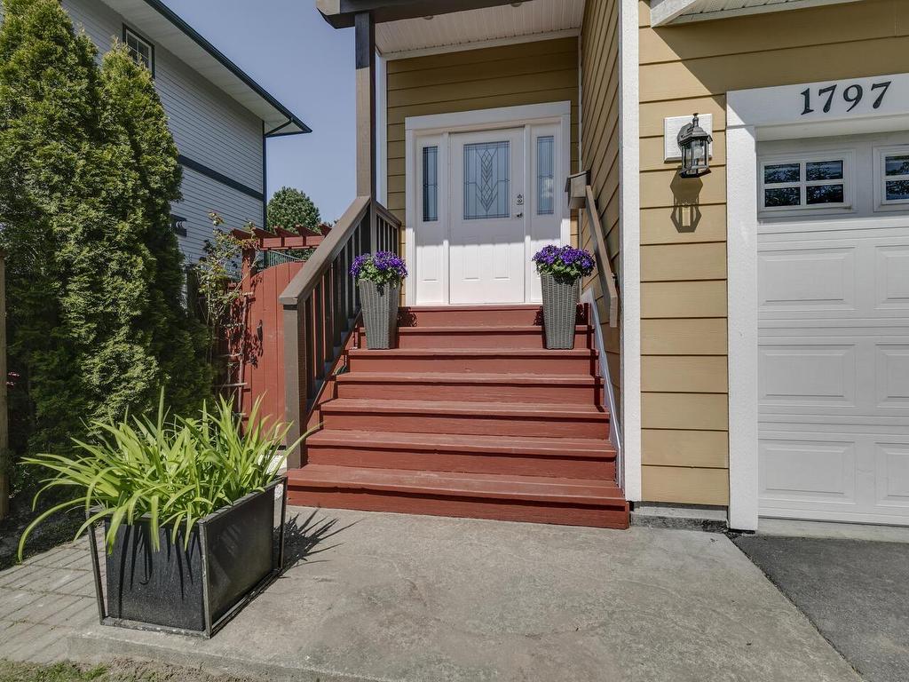 









1797


Harris

Road,
Squamish,




BC
V0N 1T0


