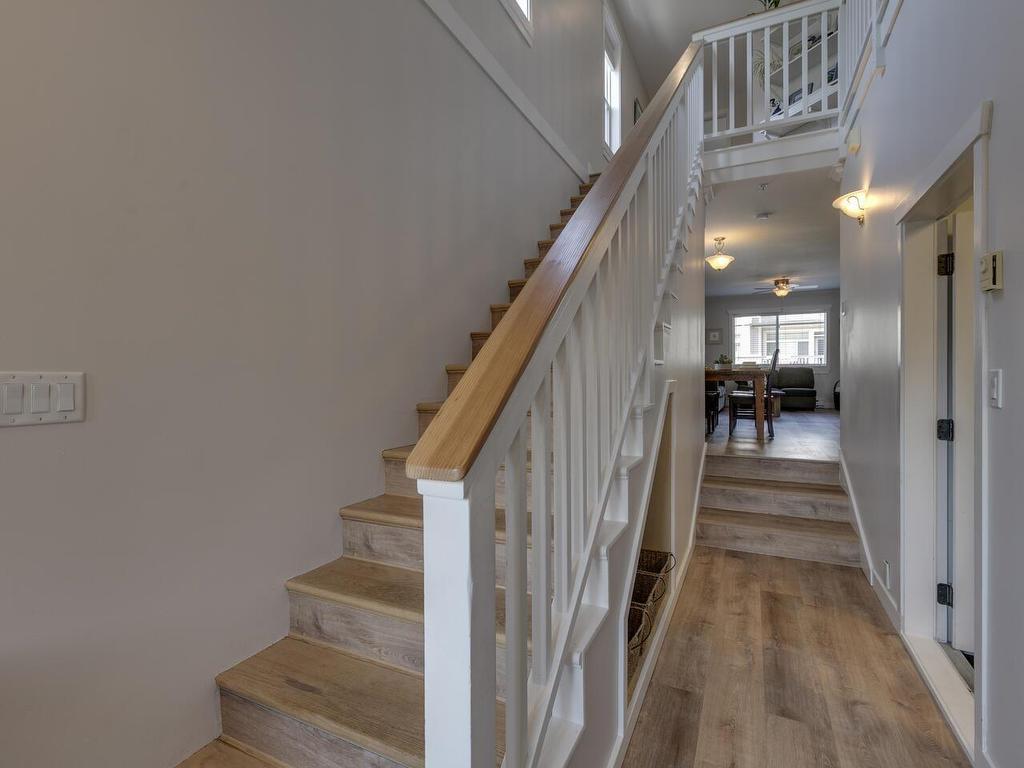 









1797


Harris

Road,
Squamish,




BC
V0N 1T0

