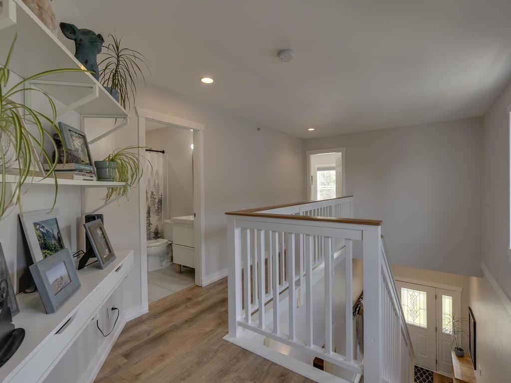 









1797


Harris

Road,
Squamish,




BC
V0N 1T0

