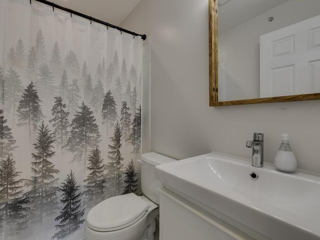 









1797


Harris

Road,
Squamish,




BC
V0N 1T0

