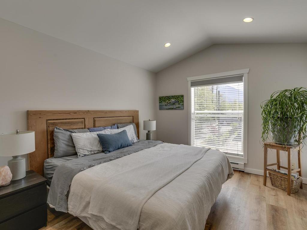









1797


Harris

Road,
Squamish,




BC
V0N 1T0

