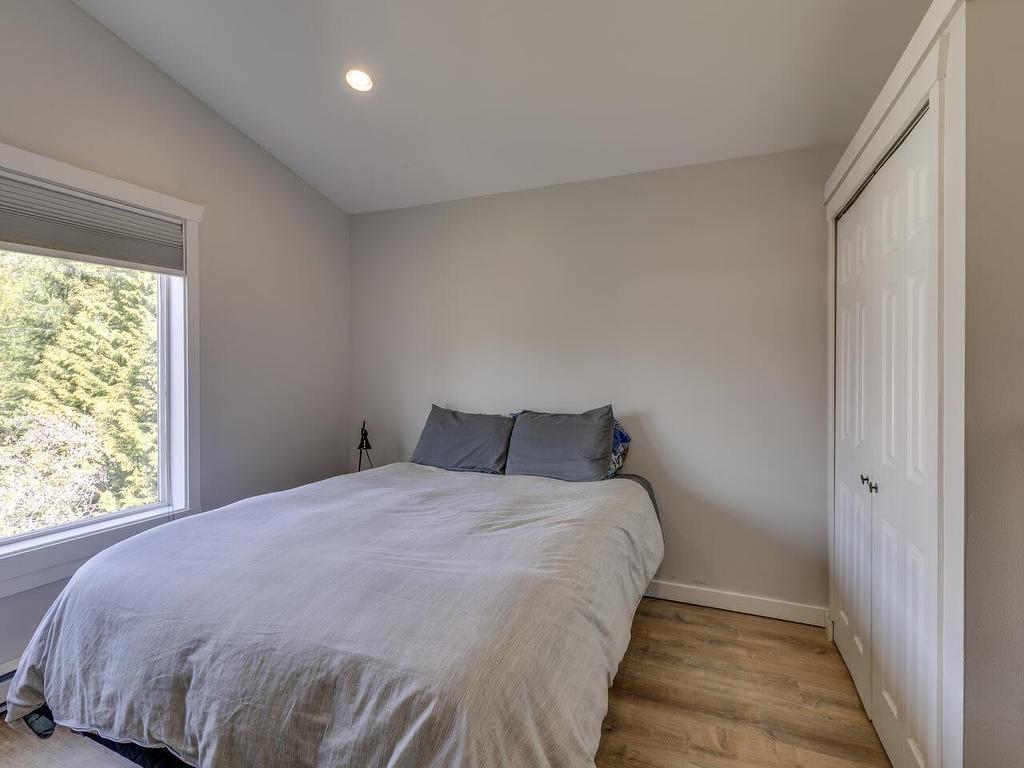 









1797


Harris

Road,
Squamish,




BC
V0N 1T0

