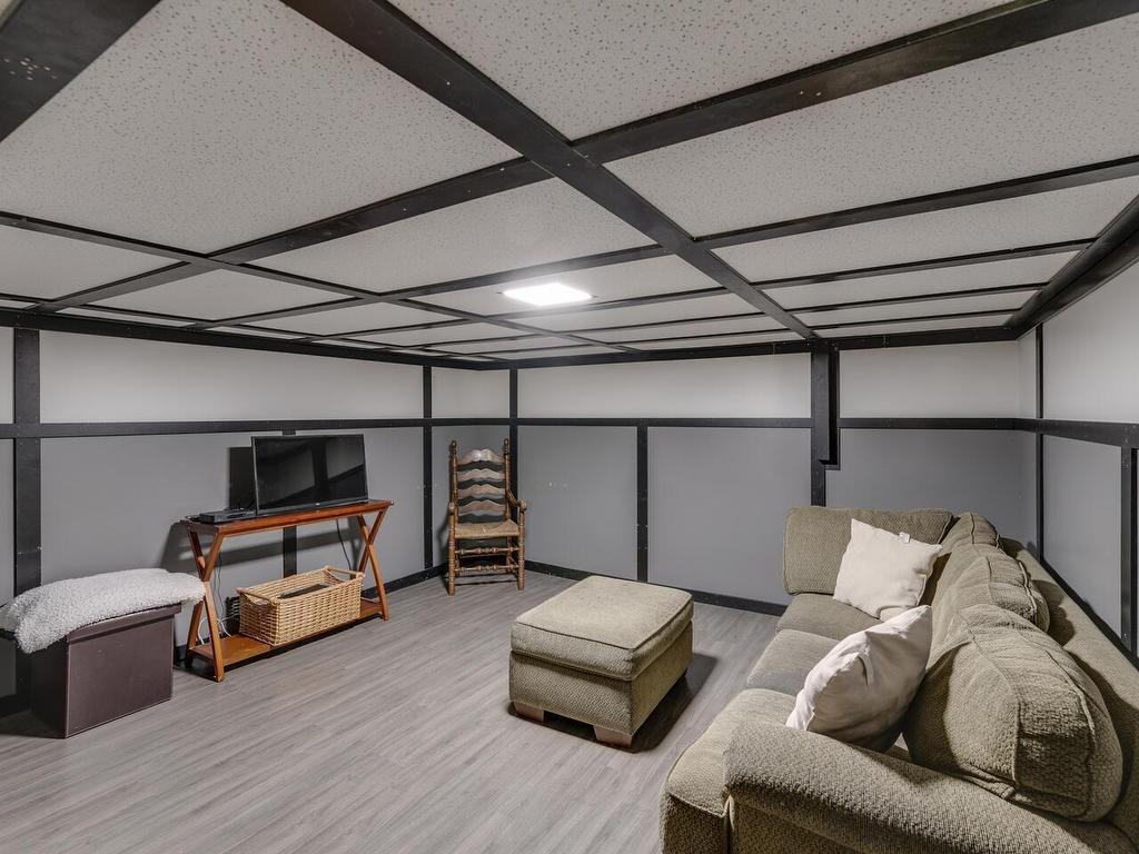 









1797


Harris

Road,
Squamish,




BC
V0N 1T0


