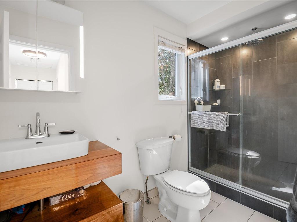 









40624


Perth

Drive,
Squamish,




BC
V0N 1T0

