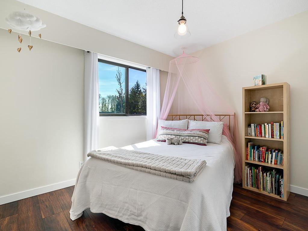 









1116


Premier

Street,
North Vancouver,




BC
V7J 2H3

