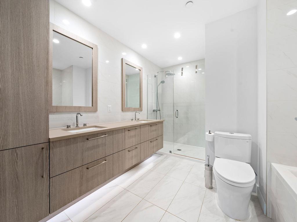 









747


3rd

Street East, 211,
North Vancouver,




BC
V7L 1G8


