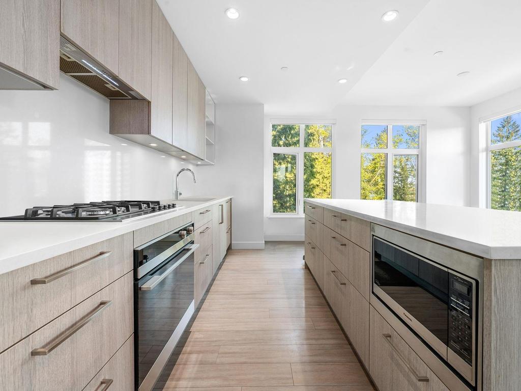 









747


3rd

Street East, 211,
North Vancouver,




BC
V7L 1G8

