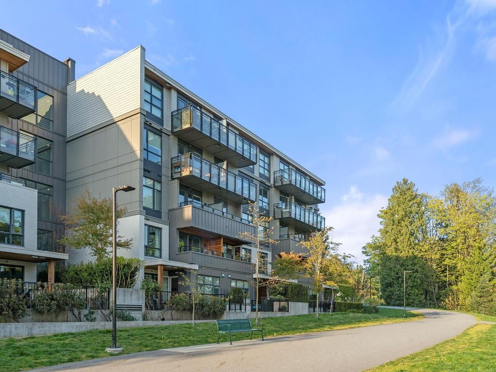 









747


3rd

Street East, 211,
North Vancouver,




BC
V7L 1G8

