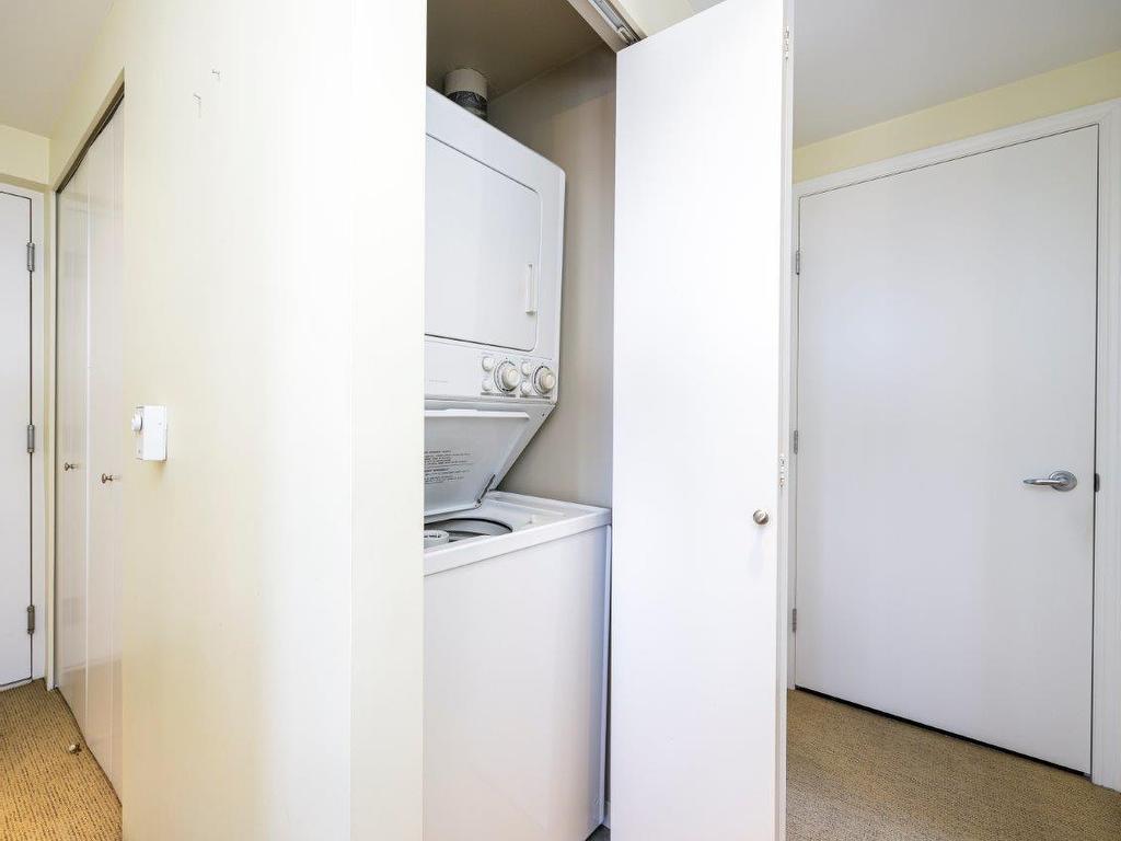 









121


15th

Street West, 1502,
North Vancouver,




BC
V7M 1R8

