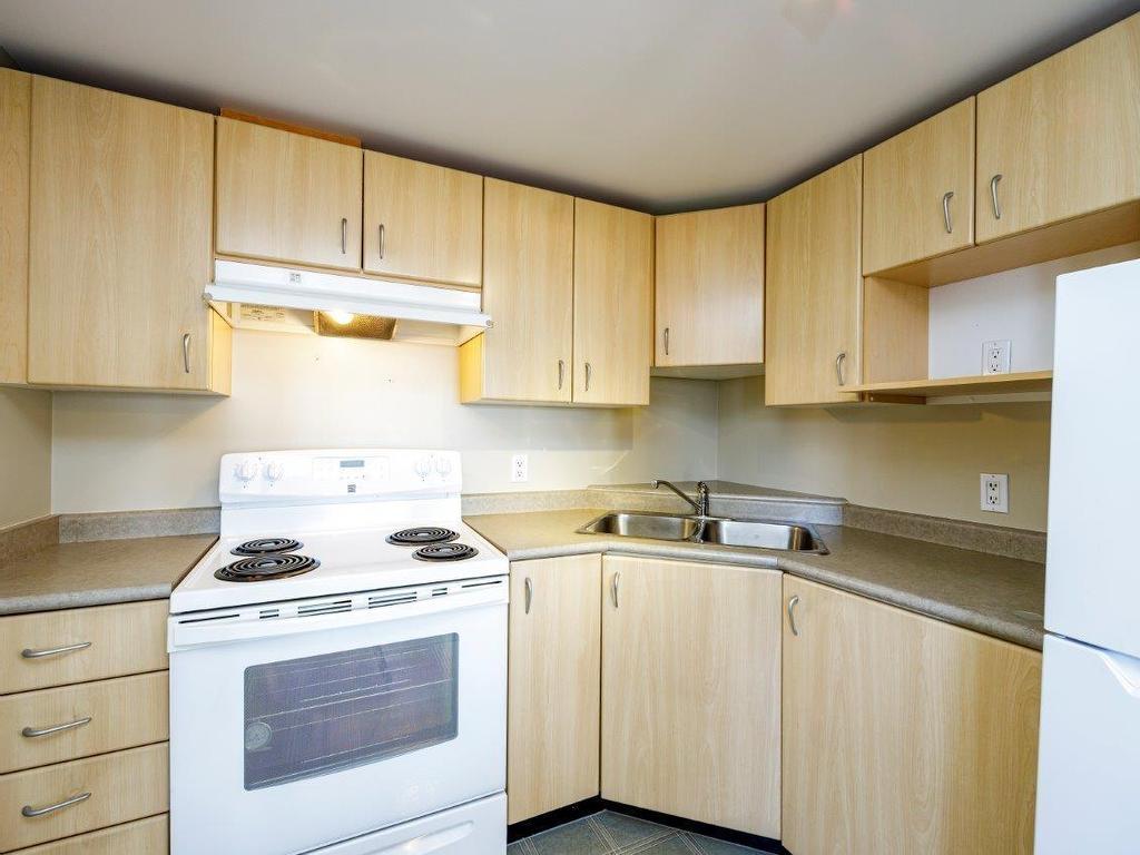 









121


15th

Street West, 1502,
North Vancouver,




BC
V7M 1R8

