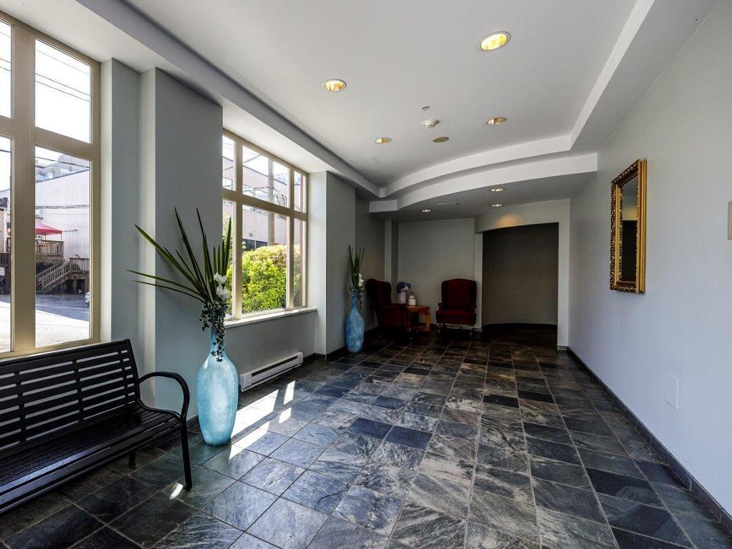 









121


15th

Street West, 1502,
North Vancouver,




BC
V7M 1R8

