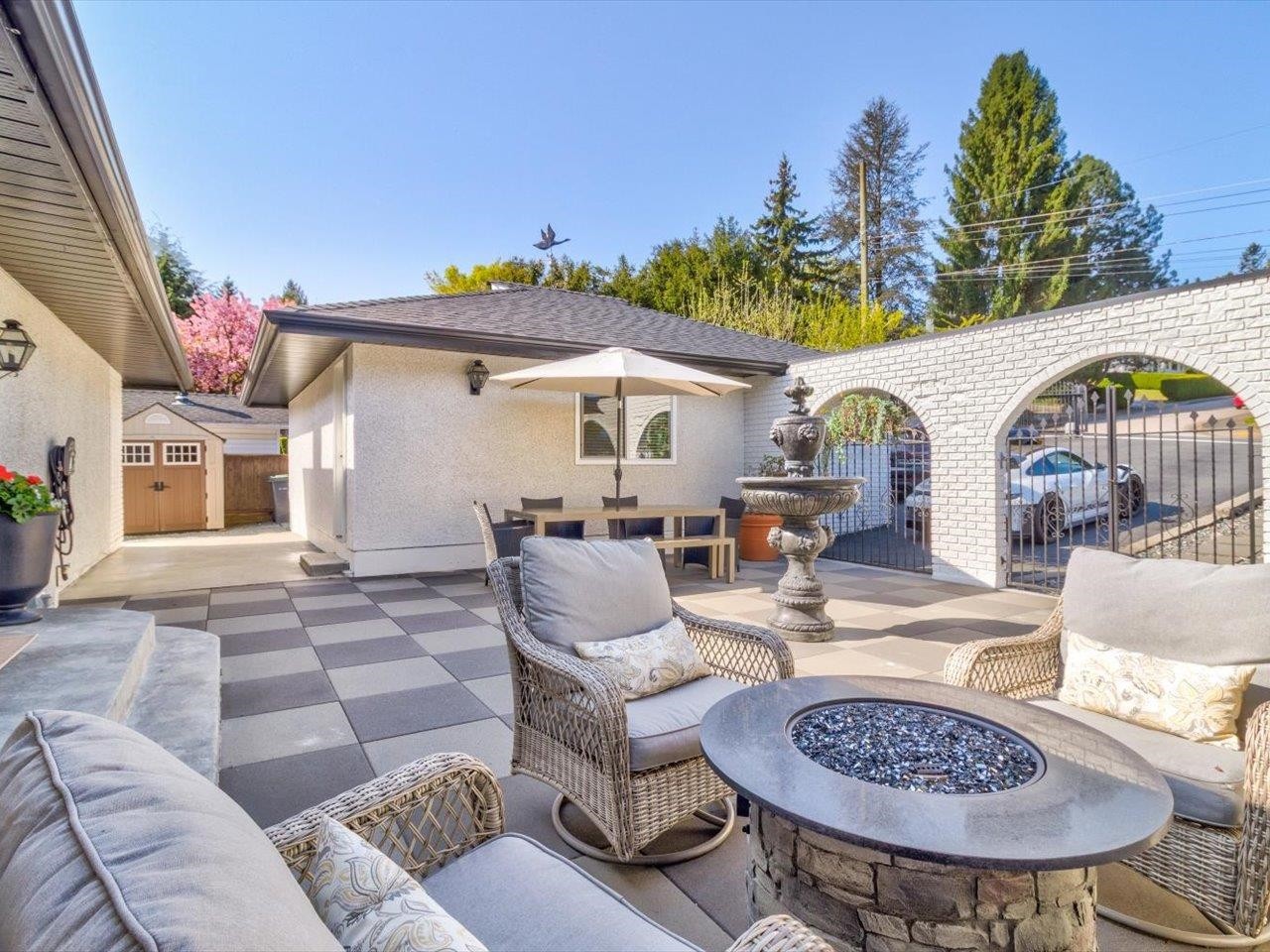 









1001


Palmdale

Street,
Coquitlam,




BC
V3C 3R3

