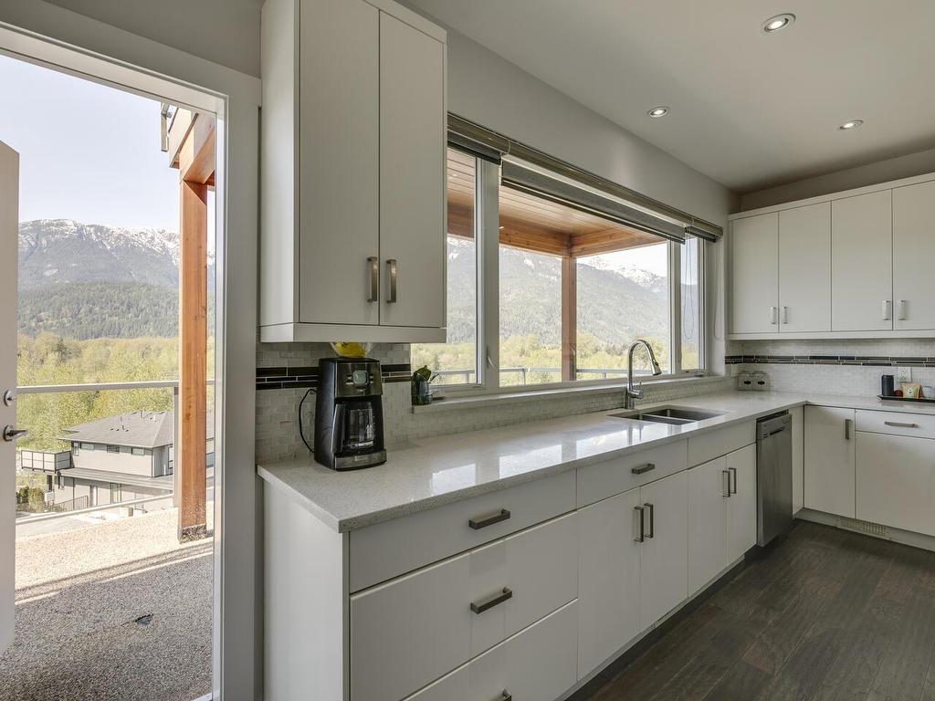 









41230


Rockridge

Place,
Squamish,




BC
V8B 0S4


