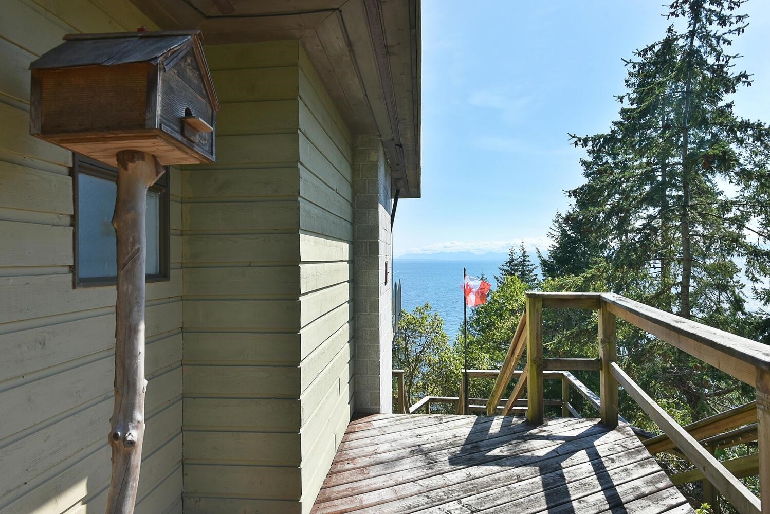 









7297


Belle

Road,
Sechelt,




BC
V7Z 0T3

